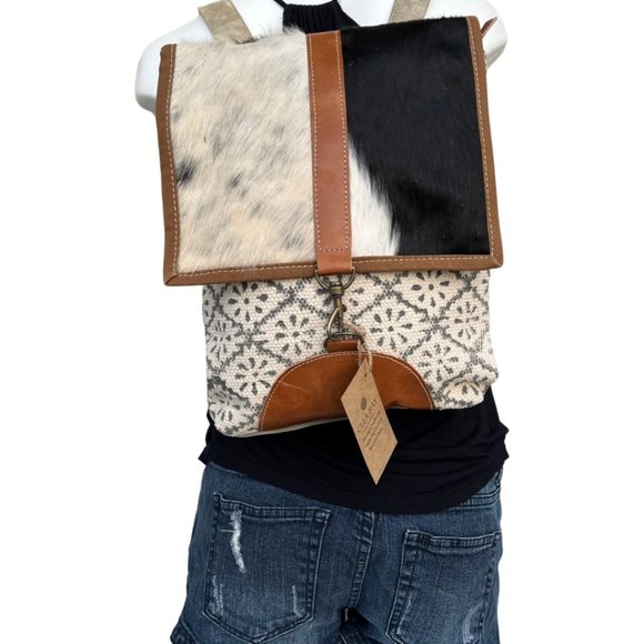 NWT Clea Ray Backpack With Cowhide Flap Military Up-Cycled Canvas main image 5